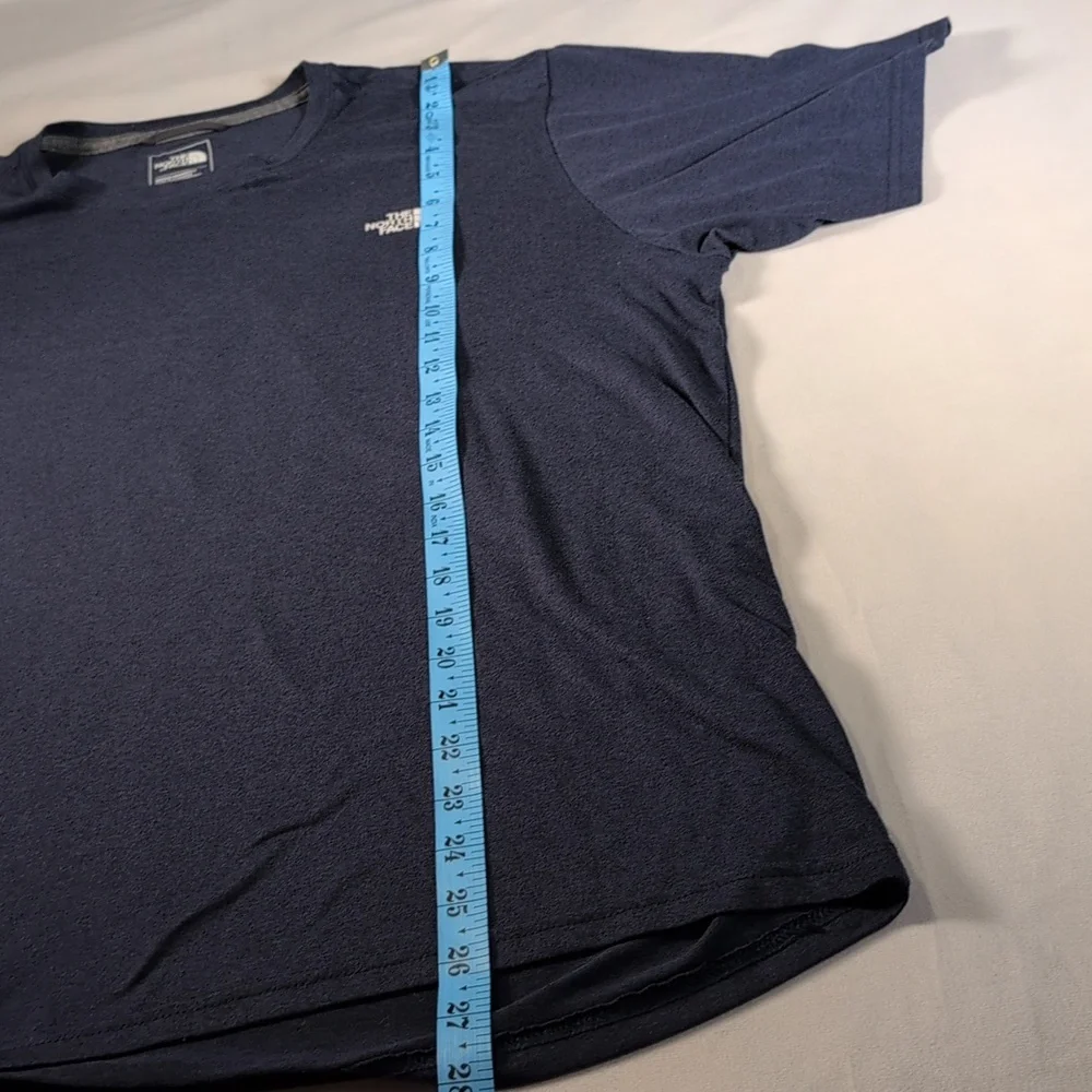 The North Face Navy T-Shirt with Logo Size L